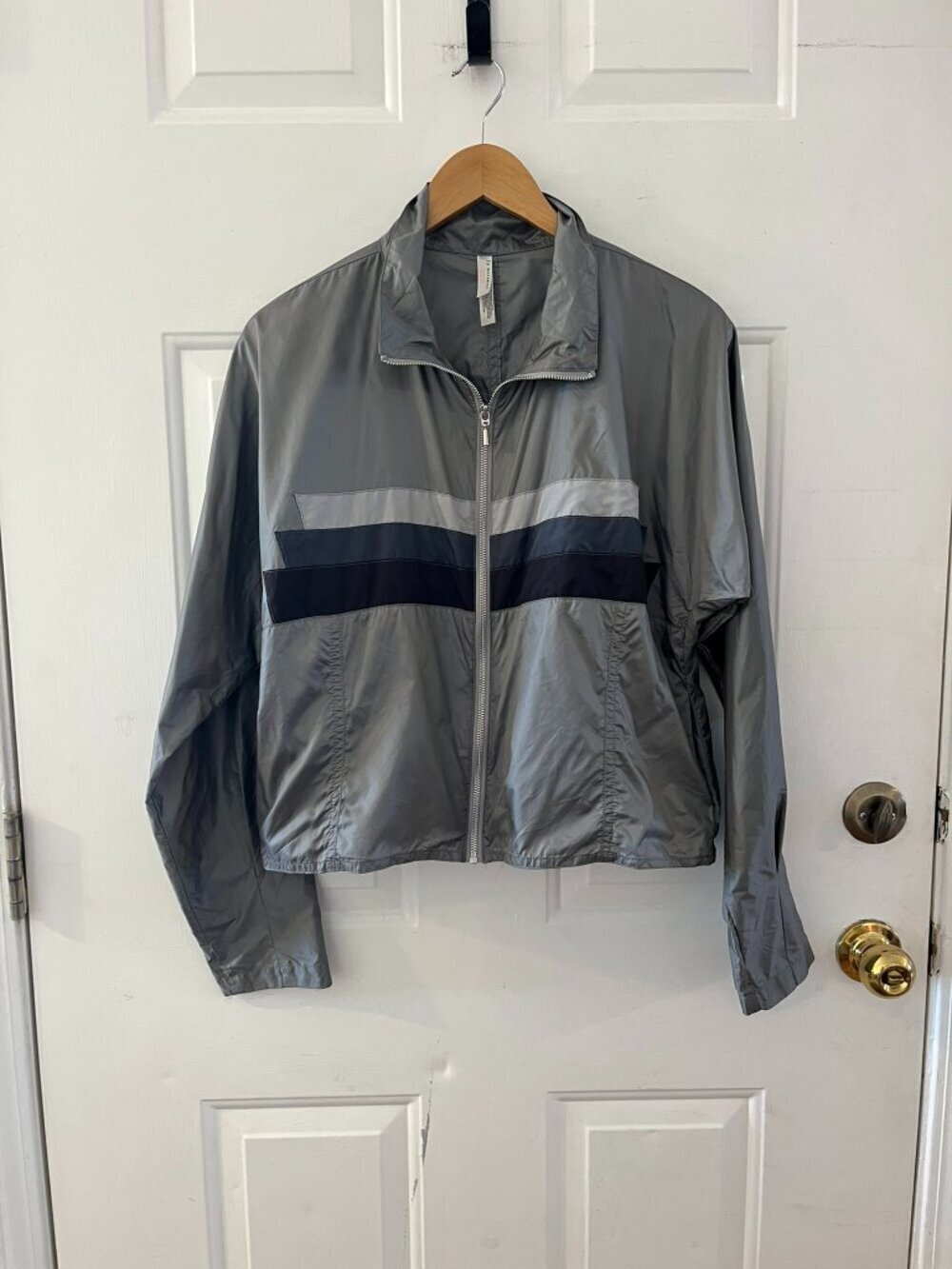Free People Movement Woman's Ibiza Grey Light Weight Wind Breaker Sz med